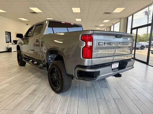 Used 2022 Chevrolet Silverado 1500 Custom RWD image 7