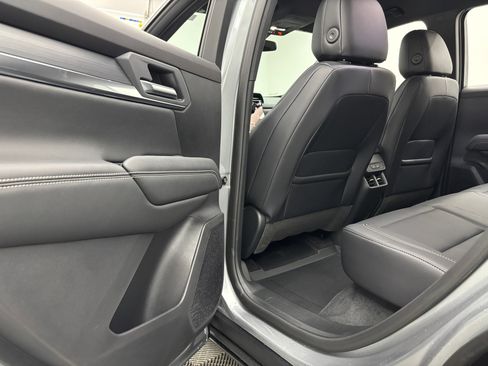 New 2027 GMC Terrain Elevation w/ Elevation Premium Package FWD image 37