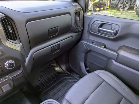 Used 2025 GMC Sierra 1500 Pro w/ Pro Value Package RWD image 17