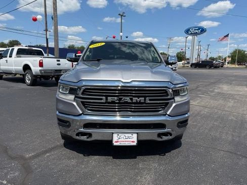 Used 2019 RAM 1500 Laramie AWD/4WD image 17