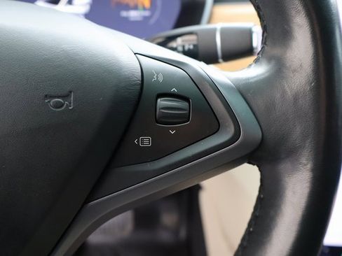 Used 2019 Tesla Model X Long Range image 24