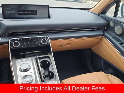 Used 2024 Genesis GV80 3.5T Advanced AWD/4WD image 11