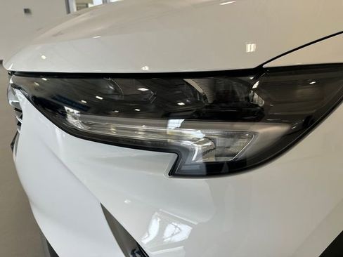 Used 2022 Buick Envision Preferred FWD image 11