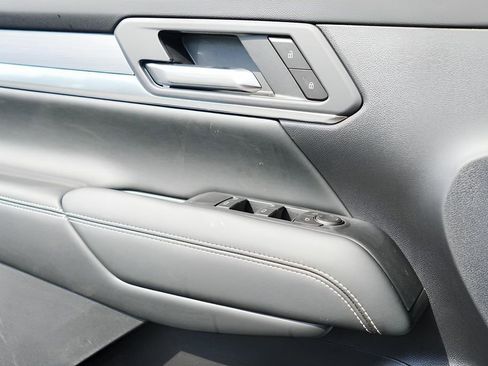 New 2026 GMC Terrain Elevation w/ Black Edition image 17