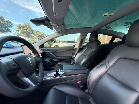 Used 2020 Tesla Model 3 image 18