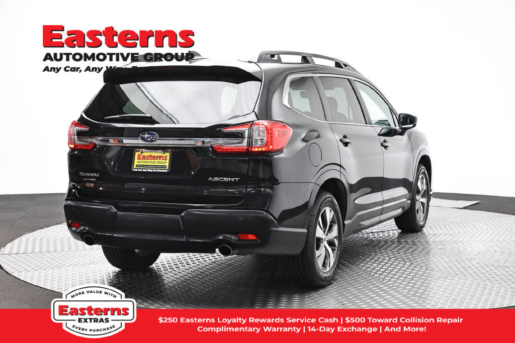 Used 2025 Subaru Ascent Premium AWD/4WD image 6