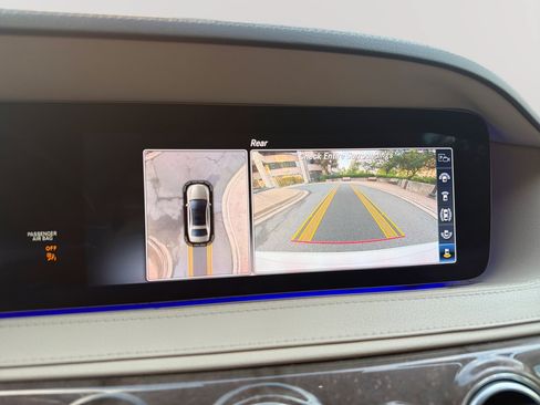 Used 2019 Mercedes-Benz S 560 Sedan w/ AMG Line Exterior image 25