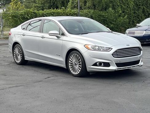 Used 2014 Ford Fusion Titanium FWD image 7