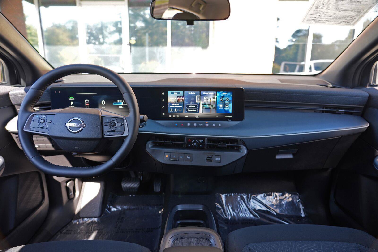 Used 2026 Nissan Leaf w/ Floor Mat Package (S+) FWD image 13