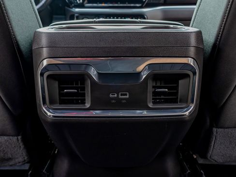 Used 2023 GMC Sierra 1500 SLT w/ SLT Premium Package image 31