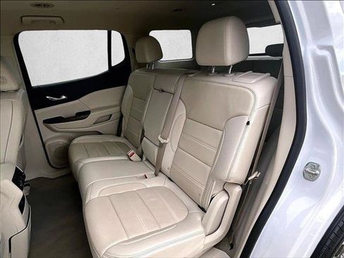 Used 2020 GMC Acadia Denali w/ Trailering Package FWD image 25