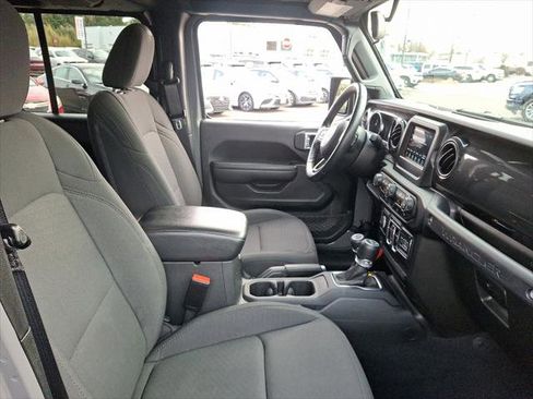 Certified 2022 Jeep Wrangler Unlimited Sport image 12