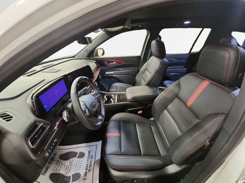 Certified 2024 Chevrolet Traverse RS AWD/4WD image 12