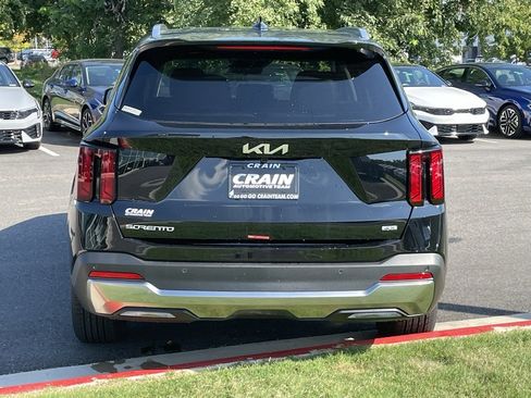 New 2026 Kia Sorento S image 6
