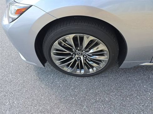 Used 2023 Lexus LS 500 AWD w/ Interior Upgrade Package image 11