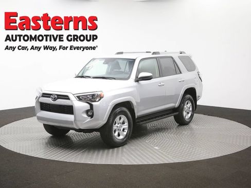 Used 2024 Toyota 4Runner SR5 AWD/4WD image 50