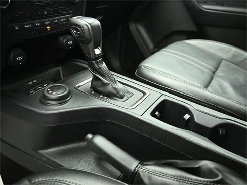 Certified 2022 Ford Ranger Lariat w/ Equipment Group 501A High image 15