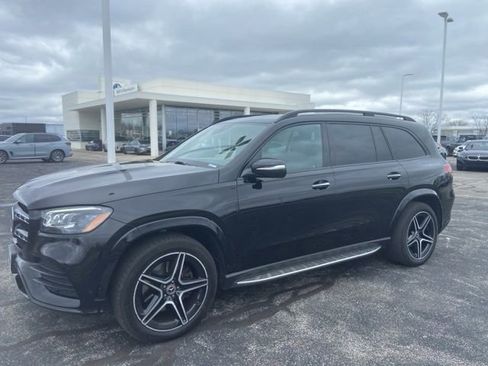 Used 2022 Mercedes-Benz GLS 450 4MATIC image 2