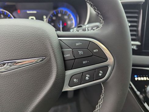 New 2026 Chrysler Voyager LX image 11