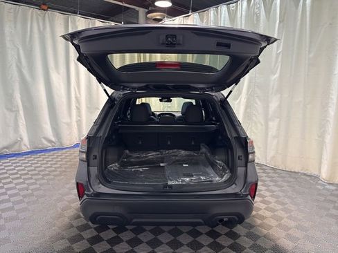 New 2026 Subaru Forester Premium image 38