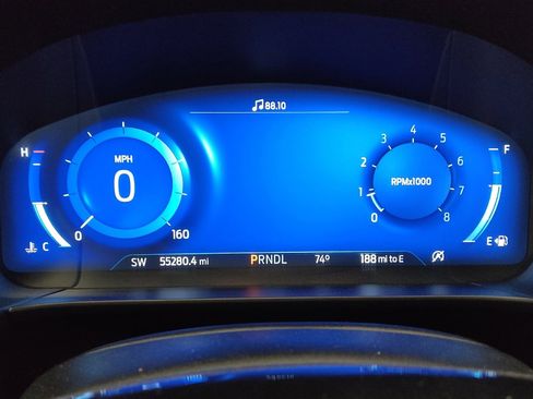 Used 2021 Ford Escape Titanium AWD/4WD image 23