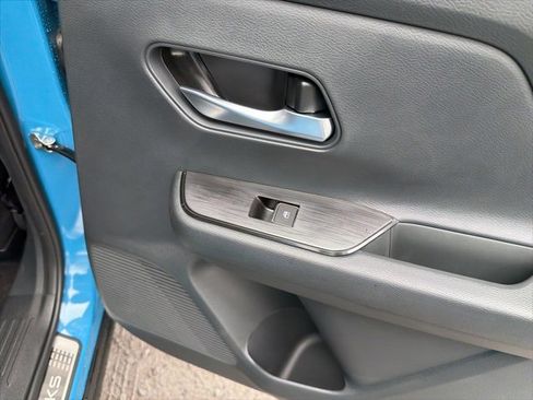 New 2026 Nissan Kicks SR w/ SR Premium Package image 17