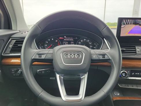 Certified 2023 Audi Q5 2.0T Premium w/ Convenience Package AWD/4WD image 16