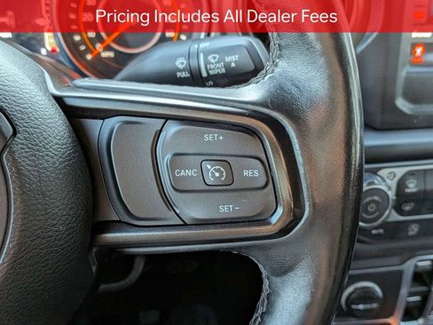 Used 2018 Jeep Wrangler Unlimited Sport S AWD/4WD image 27