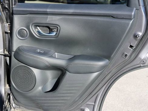 Used 2025 Honda HR-V EX-L image 16