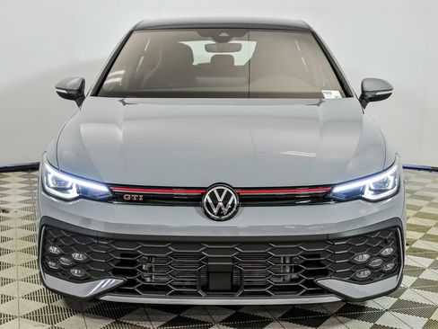 Certified 2025 Volkswagen GTI SE FWD image 4