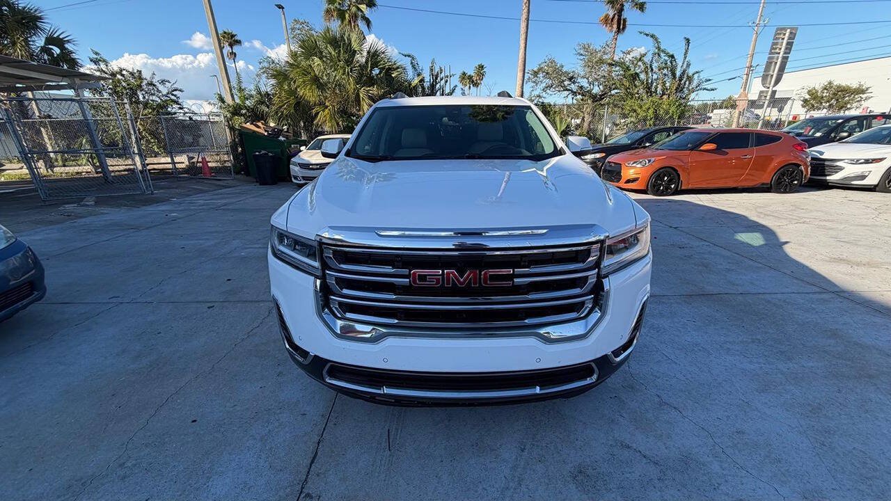 Used 2020 GMC Acadia SLT w/ Driver Alert Package II FWD image 1
