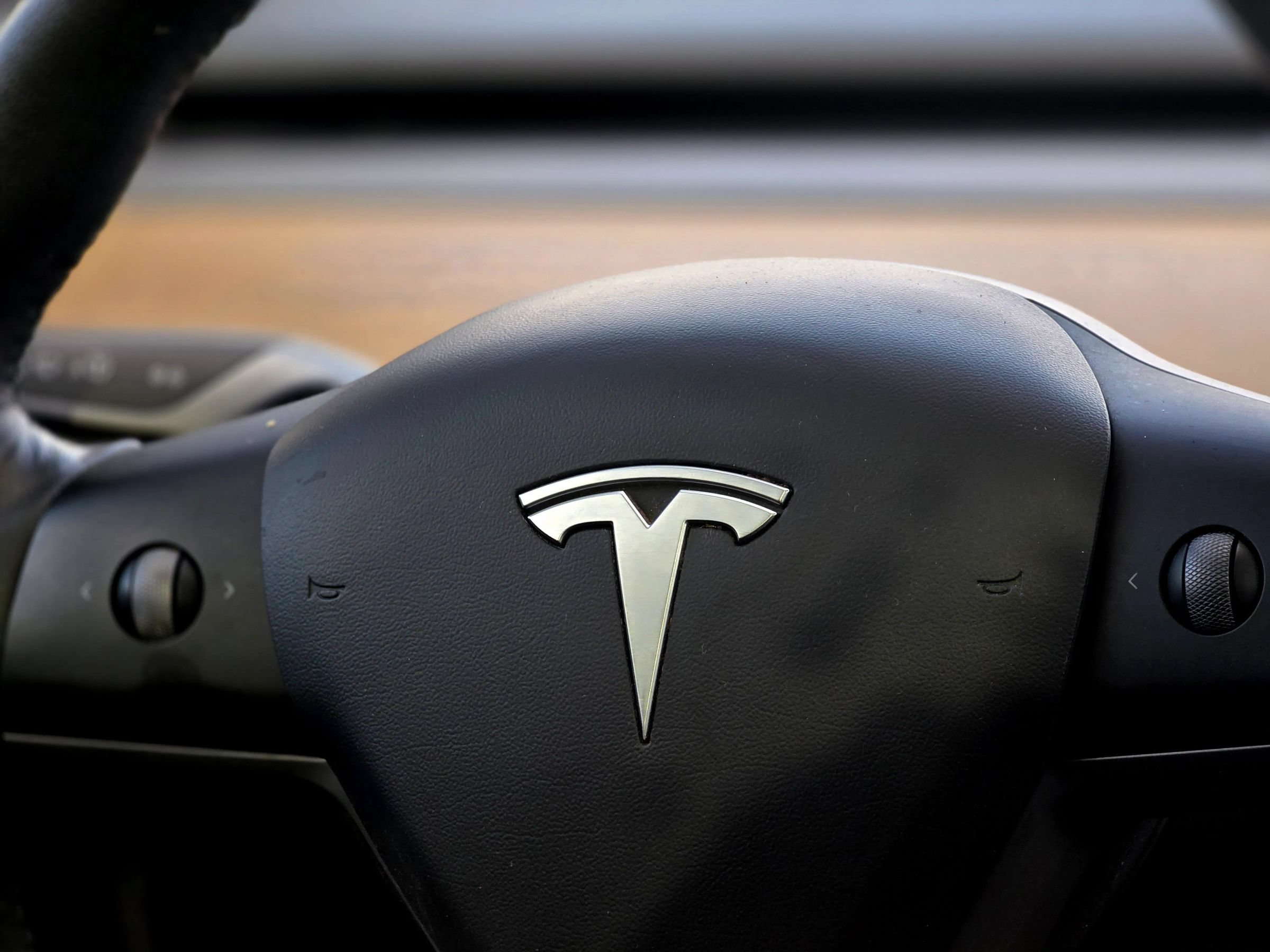 Used 2021 Tesla Model Y Long Range AWD/4WD image 14