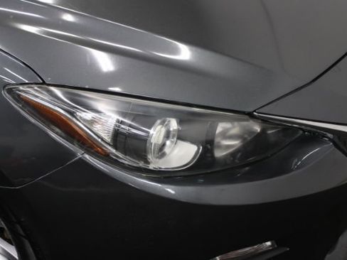 Used 2014 MAZDA MAZDA3 i Touring image 25