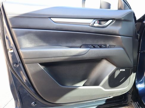 Used 2019 MAZDA CX-5 Touring image 22