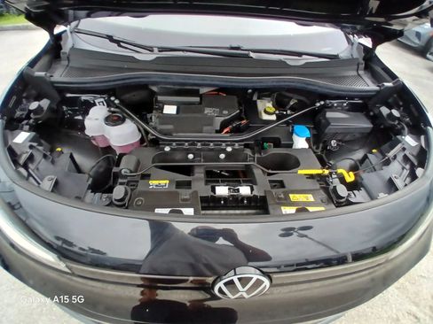 Used 2023 Volkswagen ID.4 Pro S AWD/4WD image 23