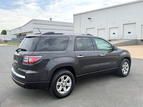 Used 2015 GMC Acadia SLE FWD image 4