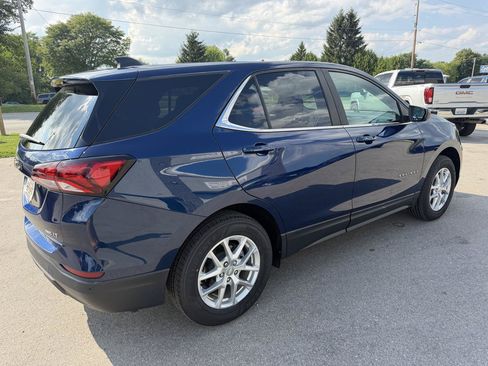 Used 2022 Chevrolet Equinox LT AWD/4WD image 7