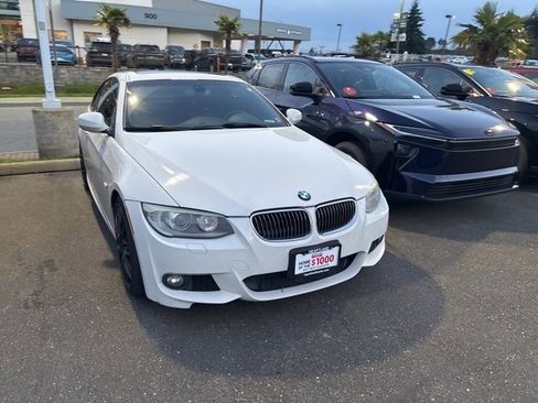 Used 2012 BMW 335i Coupe image 5
