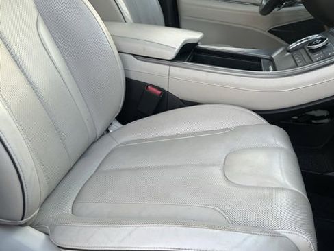 Used 2020 Hyundai Palisade Limited image 15