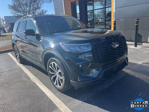 Used 2025 Ford Explorer ST-Line w/ Premium Package image 1