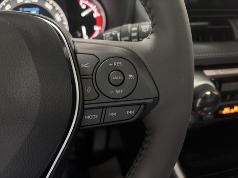 New 2025 Toyota RAV4 XLE image 18