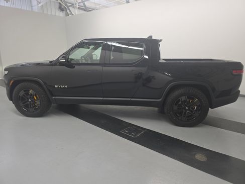 Used 2023 Rivian R1T Adventure AWD/4WD image 2
