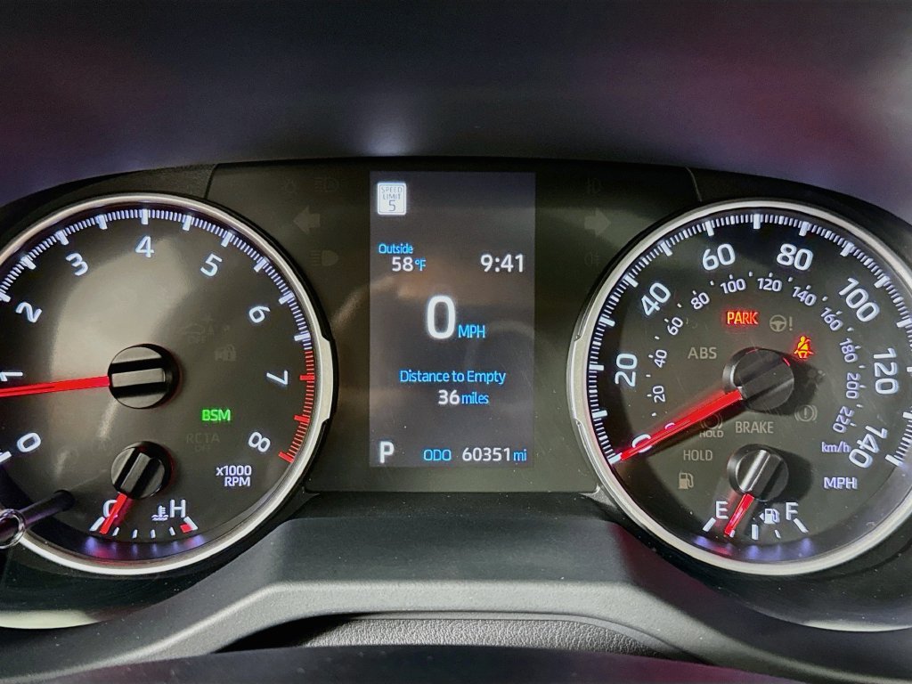 Used 2019 Toyota RAV4 XLE w/ Convenience Package AWD/4WD image 33