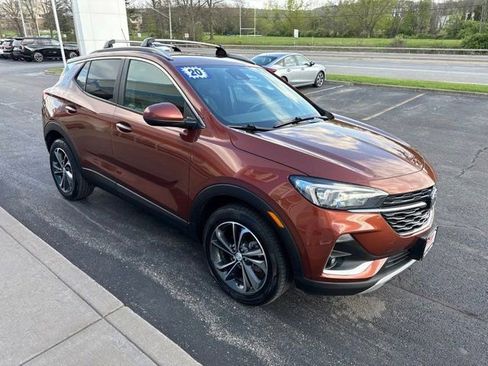 Used 2020 Buick Encore GX Select AWD/4WD image 3