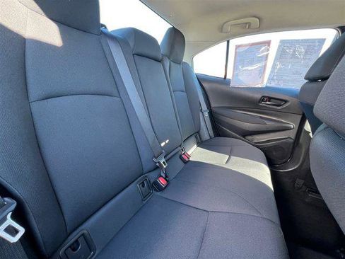 Certified 2022 Toyota Corolla LE image 21