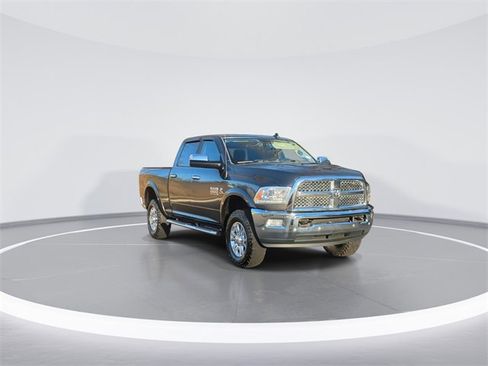Used 2017 RAM 2500 Laramie image 2