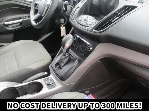 Used 2016 Ford Escape SE w/ Equipment Group 201A AWD/4WD image 13