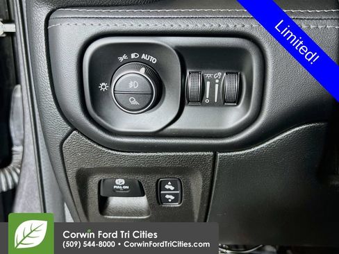 Used 2022 RAM 1500 Limited AWD/4WD image 19