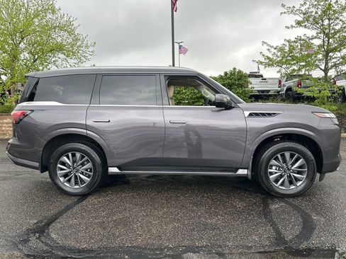 Certified 2026 INFINITI QX80 Pure w/ Cargo Package AWD/4WD image 15