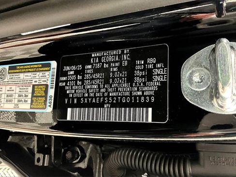 New 2026 Kia EV9 GT-Line image 8